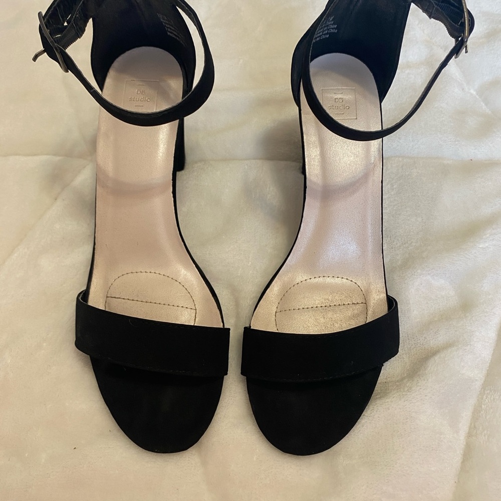 David's Bridal Arya Black Heels